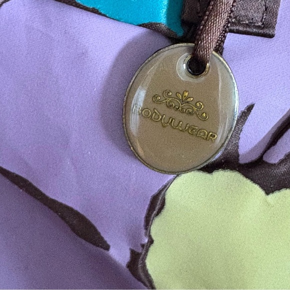 Ted Baker Bodywear Floral Print Nylon Tote - Picture 3 of 10